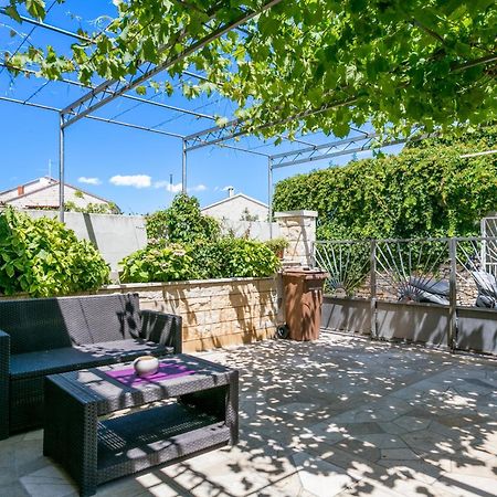 Apartments And Rooms With Parking Space Supetar, Brac - 5658 Eksteriør bilde